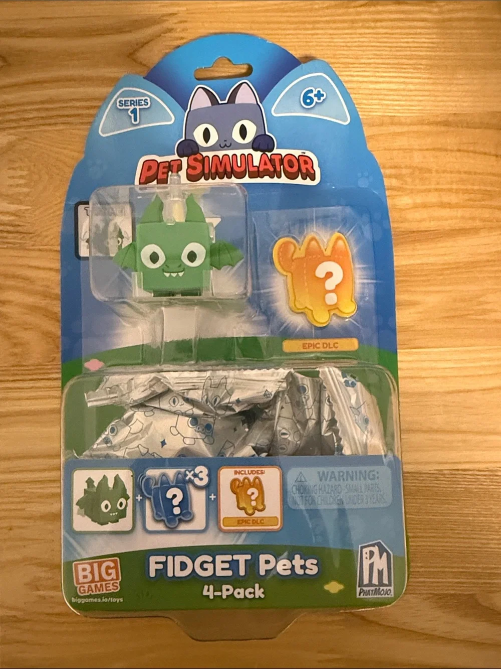 🆕Pet Simulator Fidget Pets 4-Pack - Green Figure Included